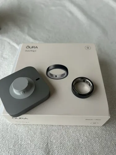 Anel oura 4 - Preto