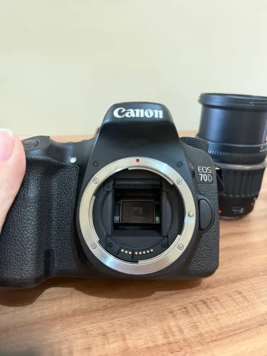 Canon 70 D + Lente Canon 50mm + Tanrom 17-40mm