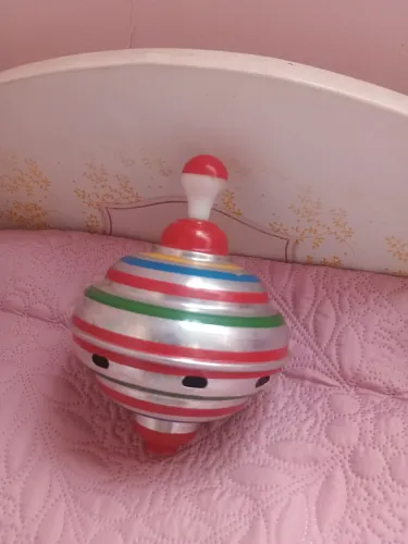 Pião antigo anos 70