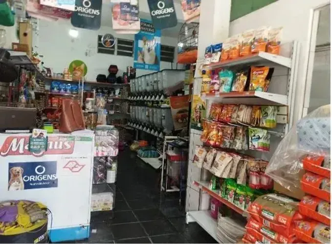 Vendo Casa De Ração com Banho e Tosa em Santo André.
