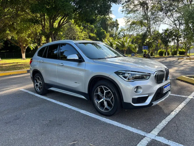 BMW X1 Sdrive 20I X-line 2.0 TB Active Flex 2018
