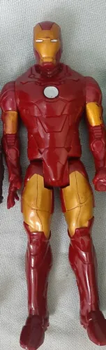 Boneco do Homem de Ferro
