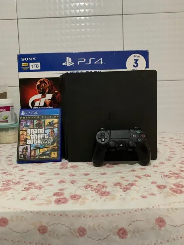 Ps4 slim 1tb - Desbloqueado