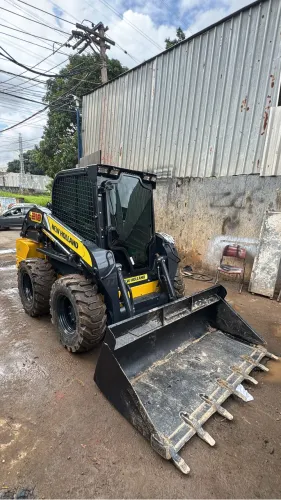 New Holland L218 2018 Cabinada Ar Condicionado - Pneus Novos
