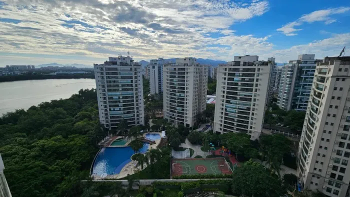 QUATRO PAREDES - VENDE -Apartamento à venda, Loft de 74 m² no condomínio Mandarim Penínsul