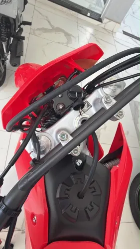 CRF 300F zero sem uso 