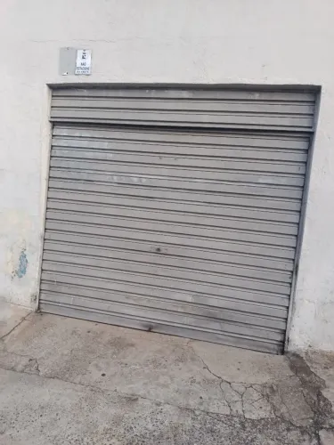 Aluga se uma vaga de garagem compartilhada para mensalista