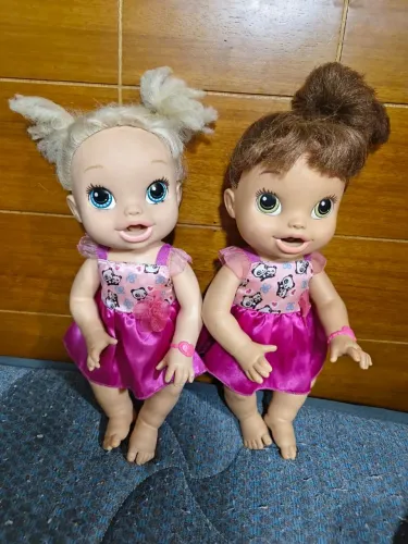 Hora de comer morena e loira