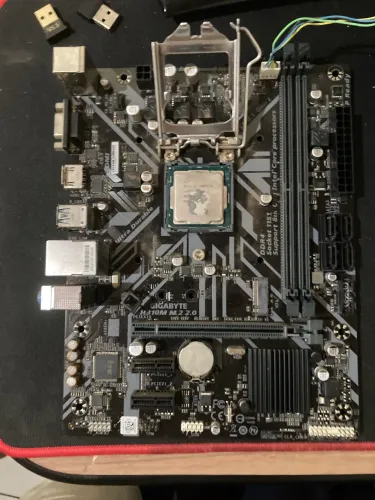 Kit upgrade H310m 2.0 gigabyte + i39100F