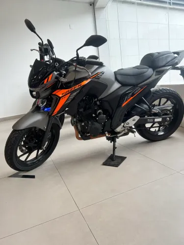 Yamaha Fz25 2025 seminova 8.000km