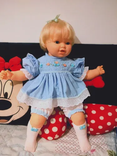 Roupa de boneca estrela