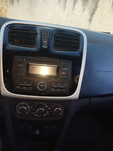 Renault Sandero Authentique Hi-power 1.0 16V 5P 2016