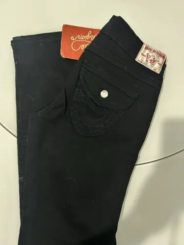 Calça jeans nova, marca true religion