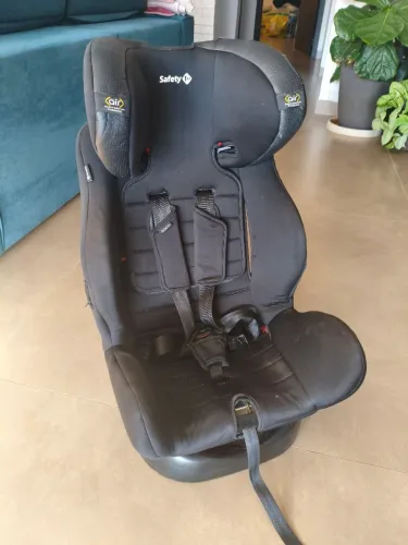 Cadeirinha para carro Safety 1st Multifix Black Urban 0 a 36 kg com Isofix