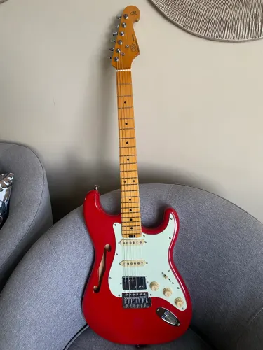 Guitarra Stratocaster SX SEA 1PH (leia anúncio)