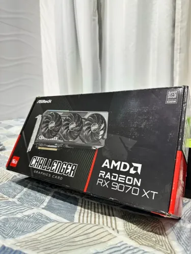 ASRock AMD Radeon RX 9070 XT Challenger lacrada