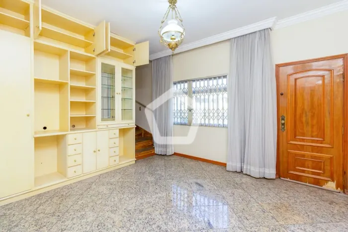 Casa em Vila Maria Alta