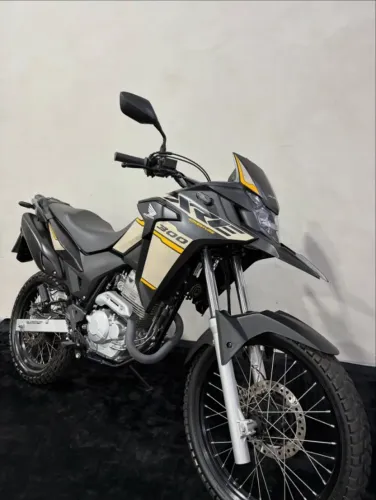 XRE 300 ADVENTURE | ENTRADA R$ 6 MIL? CONFORTO, POTÊNCIA E AVENTURA!