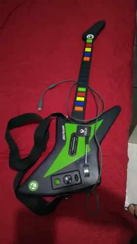 Guitarra Xbox 360 e PC Multilaser X-Guitar
