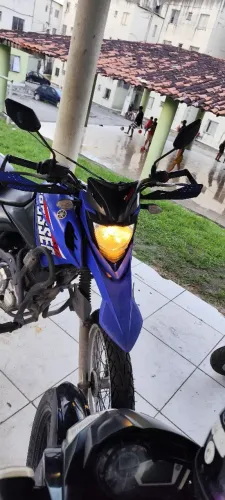 Moto YAMAHA CROSSER 150