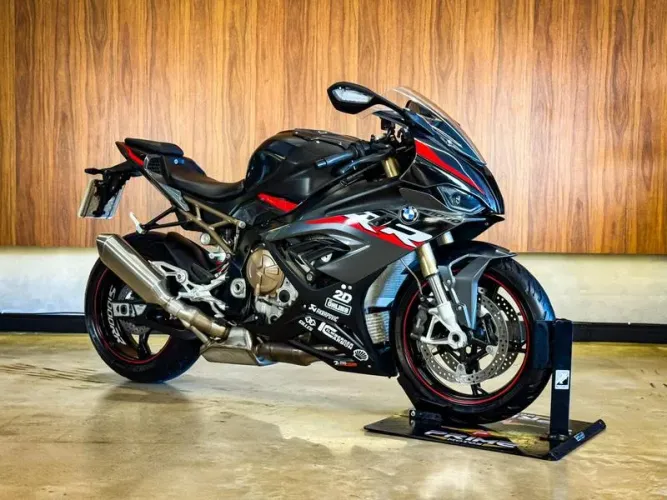 BMW S1000 RR 2022