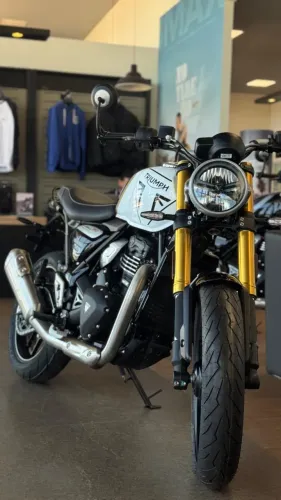 Triumph Speed 400 2026/27 | PRONTA ENTREGA APENAS 29.990