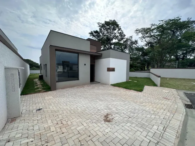 Casa de Condomínio com 3 Suítes em Atibaia
