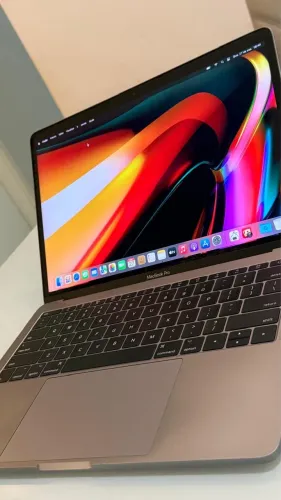 MacBook Pro 2017 