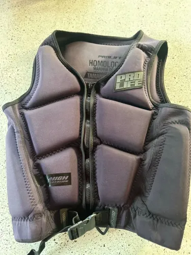 Coletes salva vidas jetski e lancha