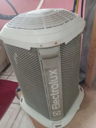 Split Eletrolux 12000 BTUs com instalação incluso