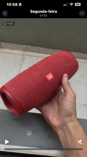 Vendo JBL charge 4