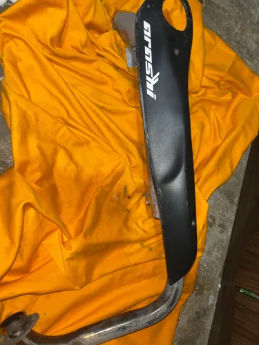 Escapamento Arashi para qualquer modelo da fz25