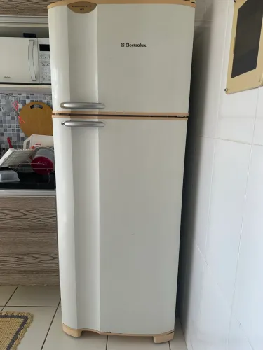 Geladeira duplex Electrolux