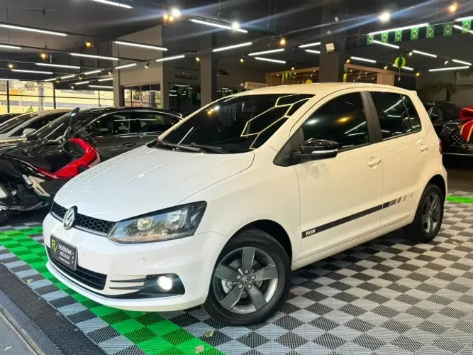 Volkswagen Fox RUN 1.6 Flex 8V 5P 2017