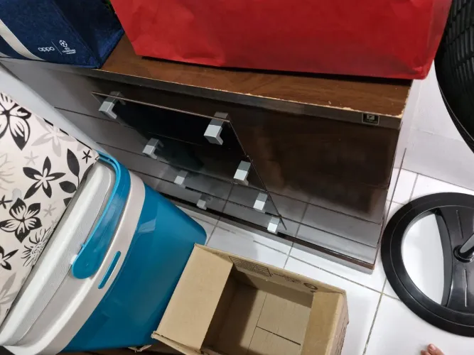 ? Cômoda 4 Gavetas - Madeira - Ótimo Estado ?