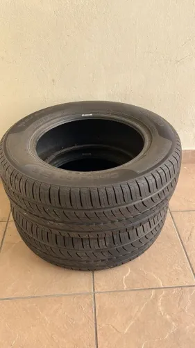 KIT 2 Pneus Pirelli Aro 15 Cinturato P1 - 195/65 R15 NOVOS