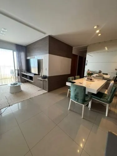 Apartamento à venda na Praia da Costa, Vila Velha-ES | 3 quartos (1 suíte) | Mobiliado e f