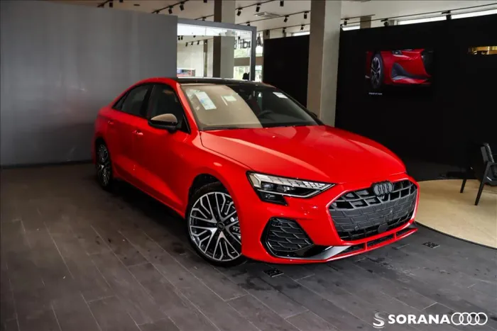 Audi A3 Sed. Perform. Black 2.0 TFSI S-tronic 2025