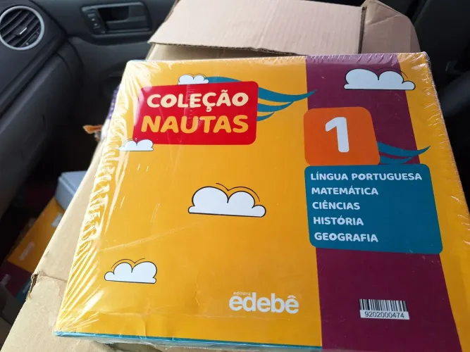 Coleção Nautas edebe 1° ano na embalagem livros