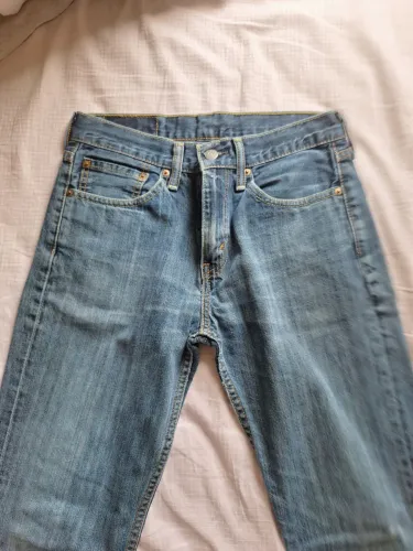 Calça jeans levis reta slim feminina