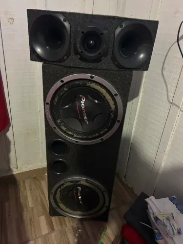 Vendo som automotivo r$ 1100,00 aceito proposta