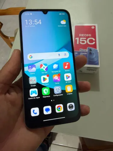 Xiaomi 15C   256 GB. 8+8 de RAM R$550
