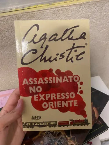 Livro assassinato no trem do Oriente 
