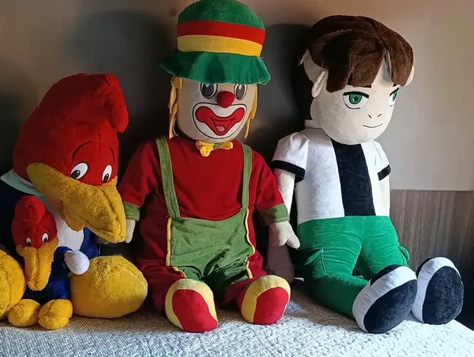 Pelúcias de 1,20 de altura por apenas 60000 cada ou negociável vc que trabalha com festa