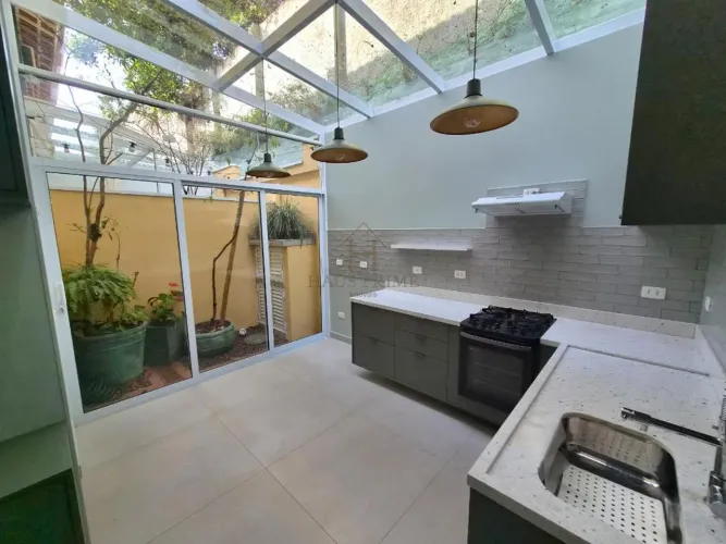 Casa para alugar em Cotia, Chácara Canta Galo, com 2 quartos, com 123 m², Villas da Granja