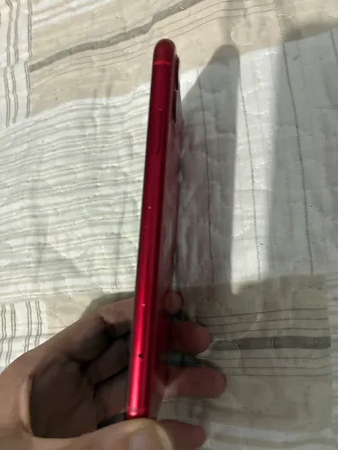 iPhone 11 Apple 64GB - Perfeito Funcionamento (Com Carregador)
