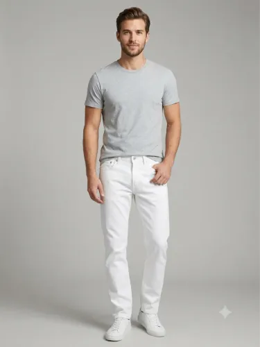 Calça branca masculina Levis, bem nova, tamanho 42