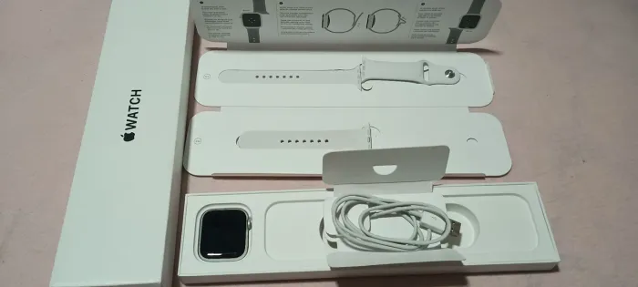 Apple Watch SE 44 MM