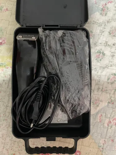 MÁQUINA DE CABELO MASCULINA