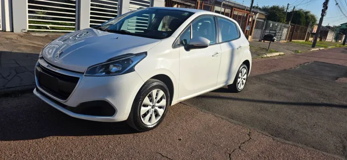 Peugeot 208 Active 1.2 Flex 12V 5P Mec. 2018